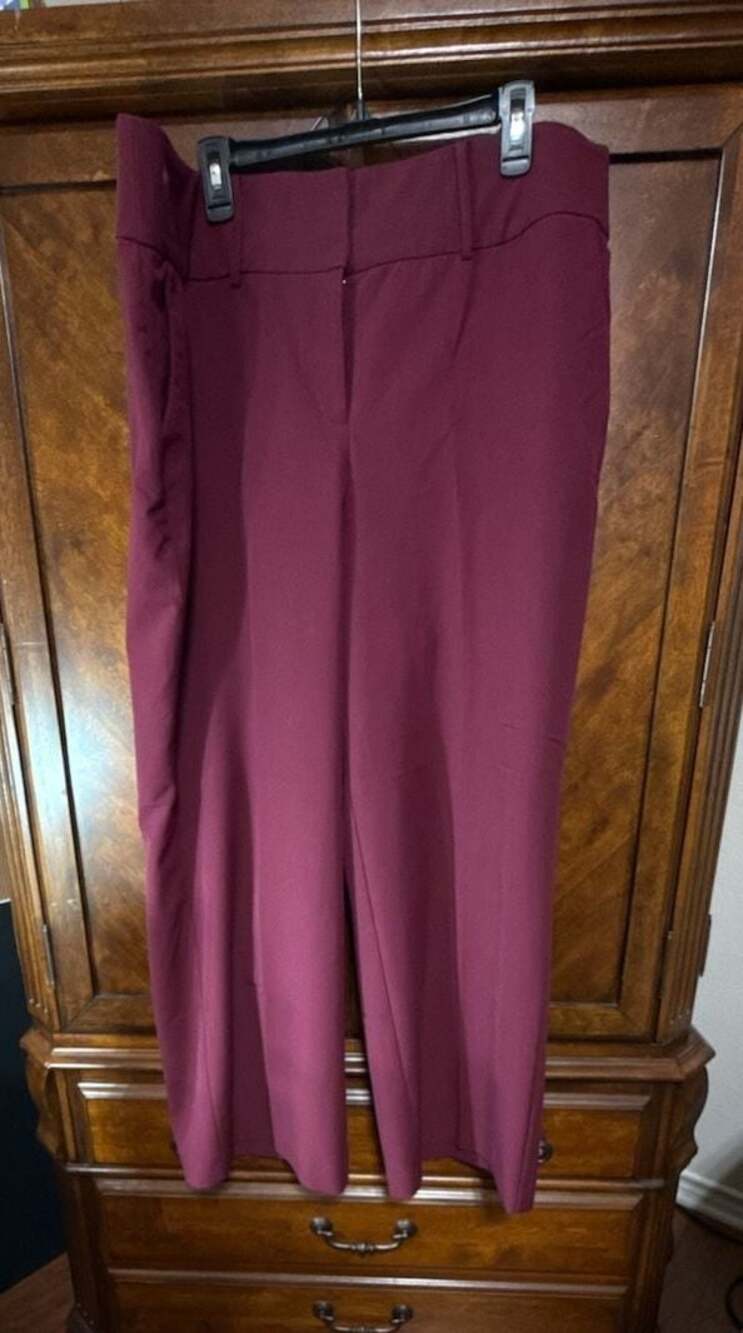 Lane Bryant Women Size 18 Burgundy Dress Pants Trousers